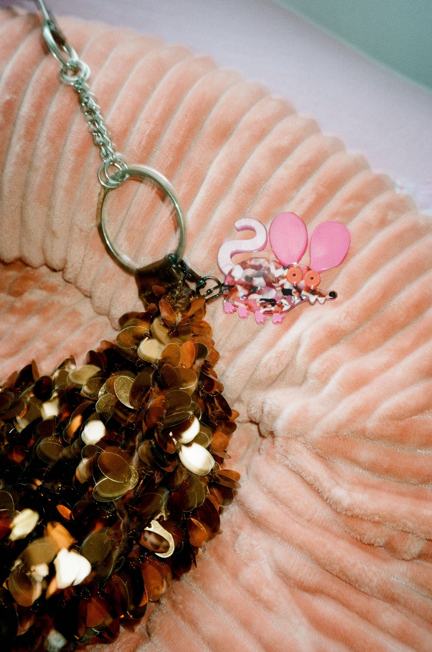 gentle thrills - Baby rat keychain